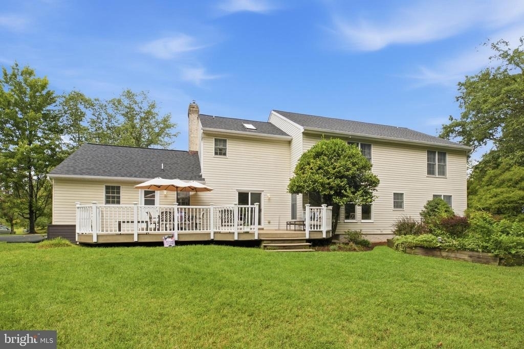 7707 Lake Glen Drive - Photo 9