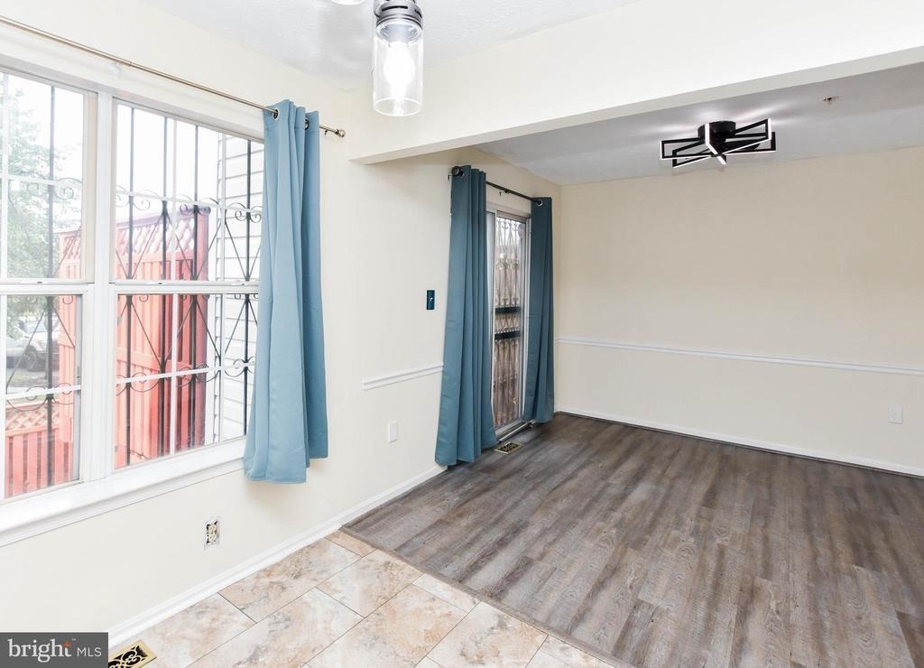 1401 Deep Gorge Court - Photo 14