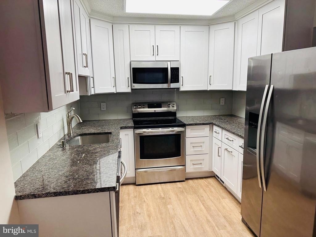 7401 Westlake Terrace - Photo 1