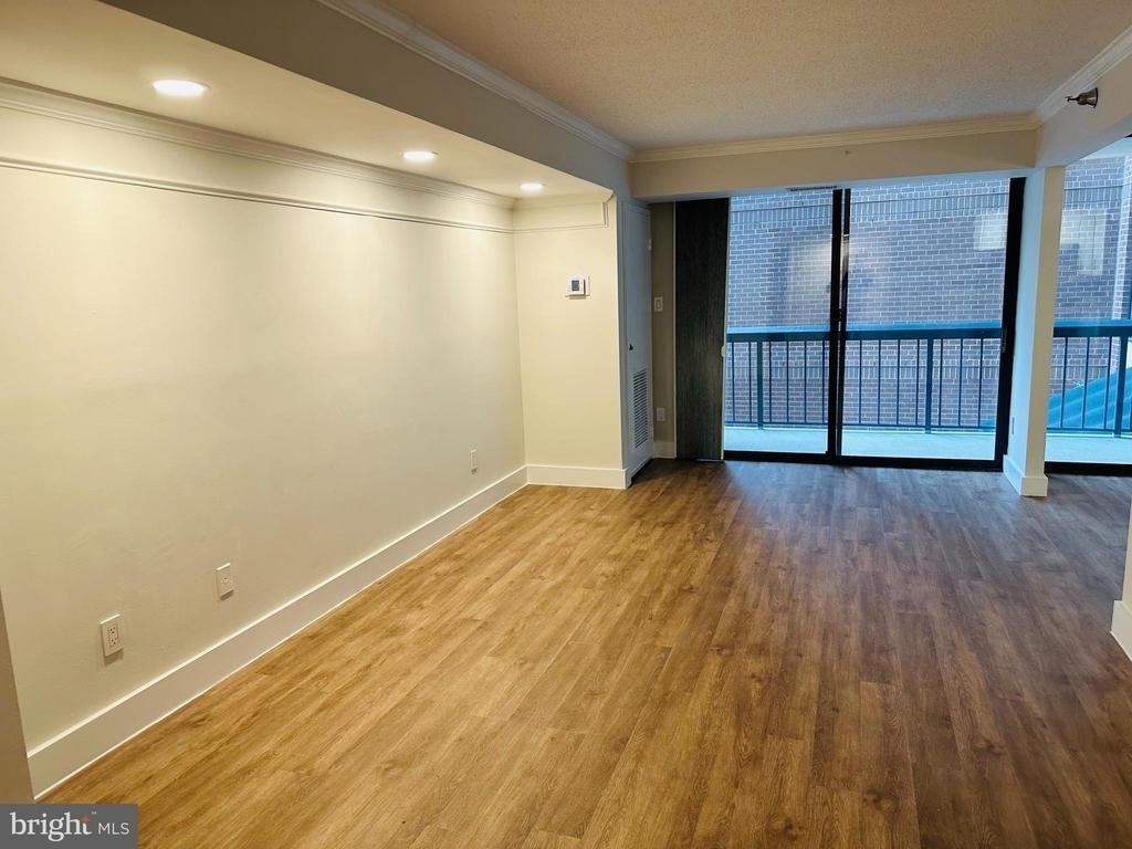 7401 Westlake Terrace - Photo 7