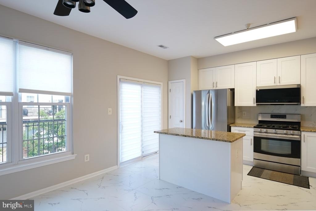 9423 Fields Road - Photo 6