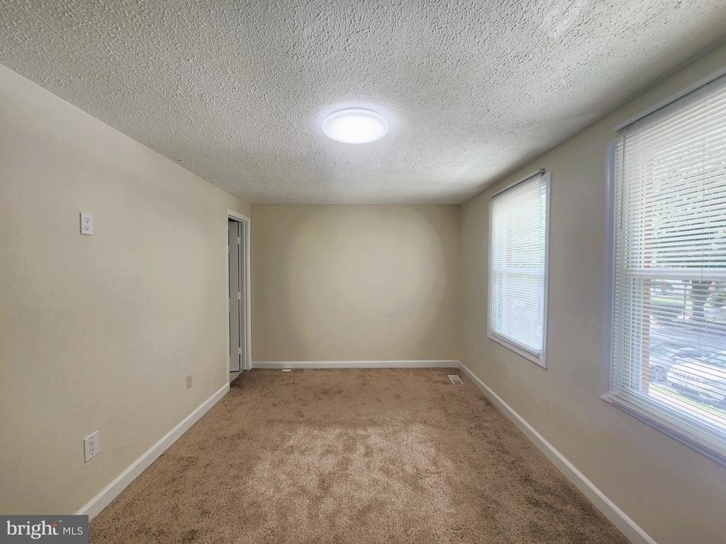 13527 Duhart Road - Photo 12