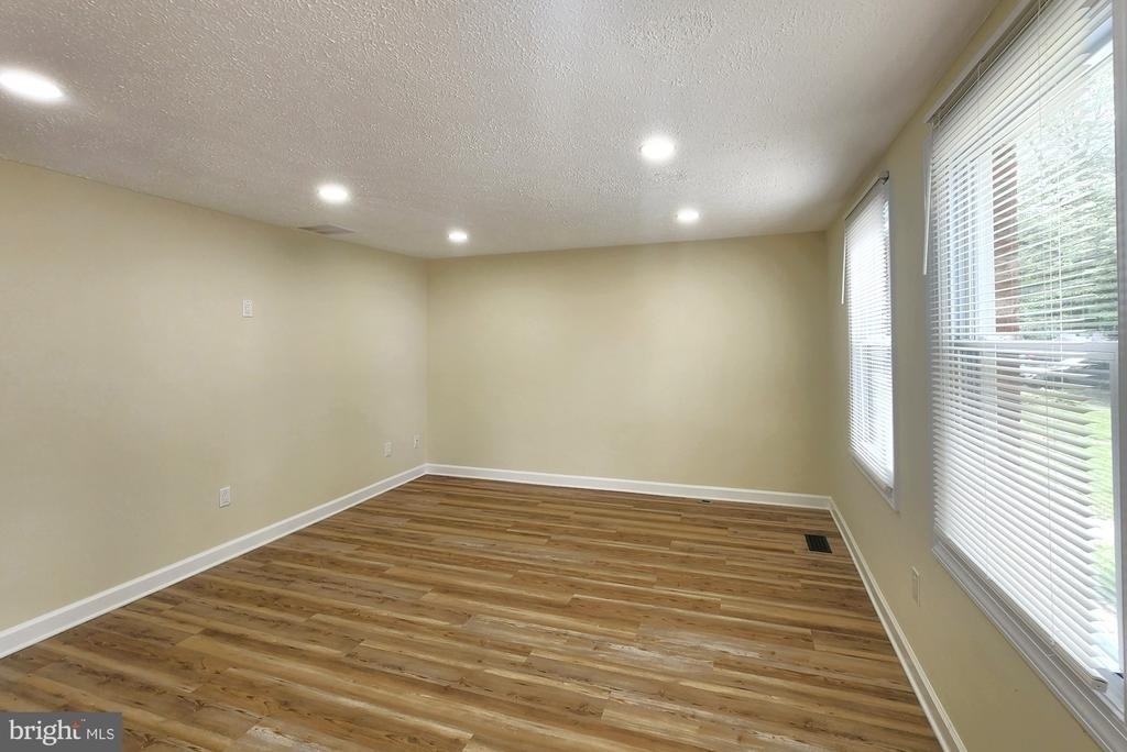 13527 Duhart Road - Photo 2