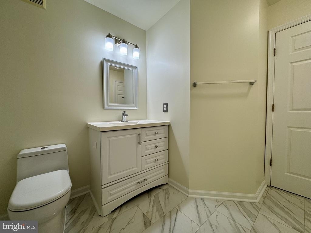 11812 Eton Manor Drive - Photo 5