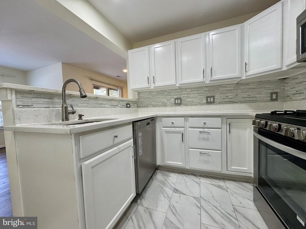 11812 Eton Manor Drive - Photo 14
