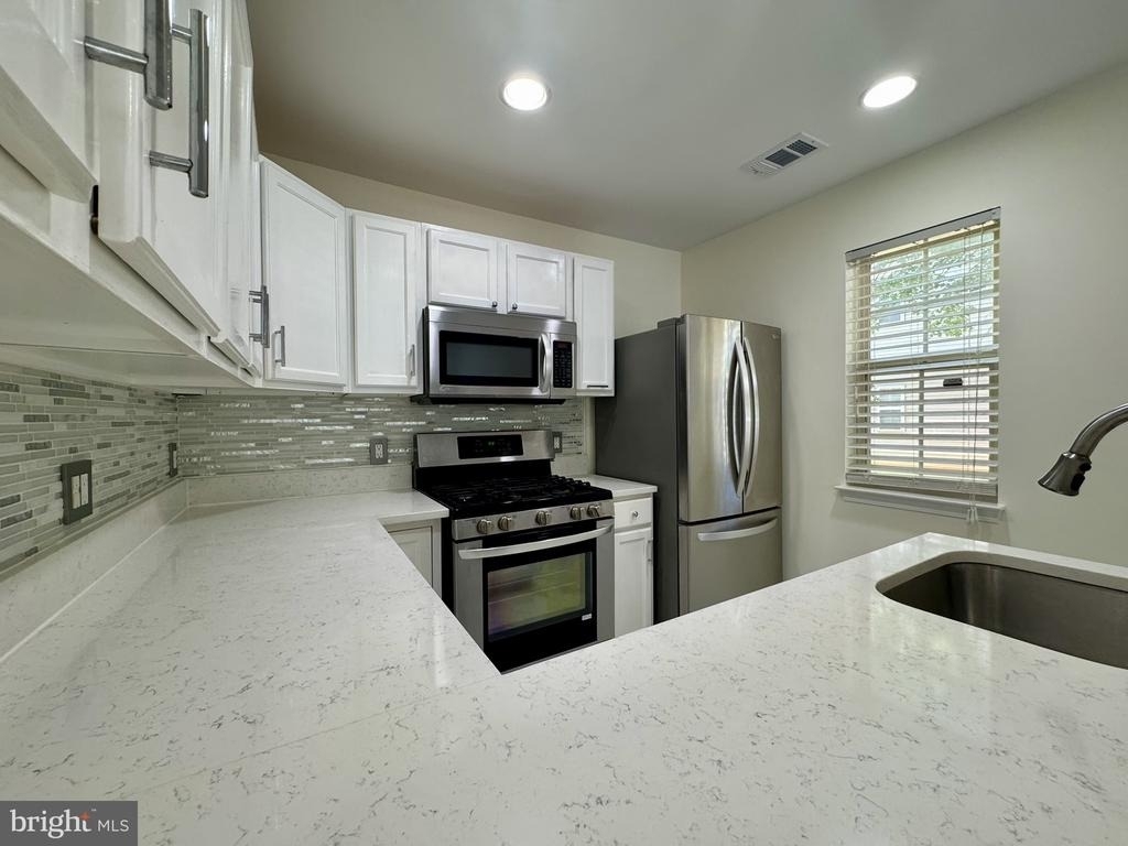 11812 Eton Manor Drive - Photo 16