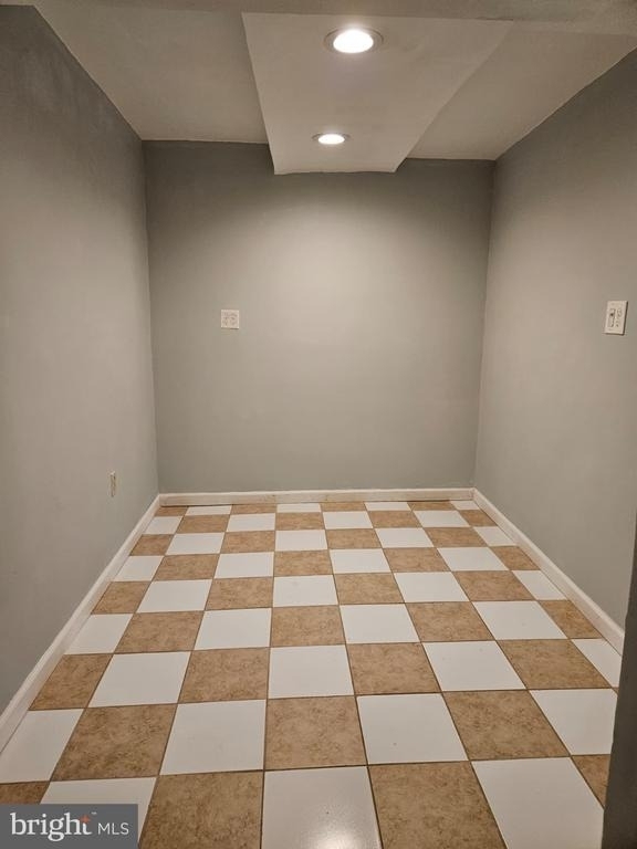 9105 Chesley Knoll Court - Photo 4