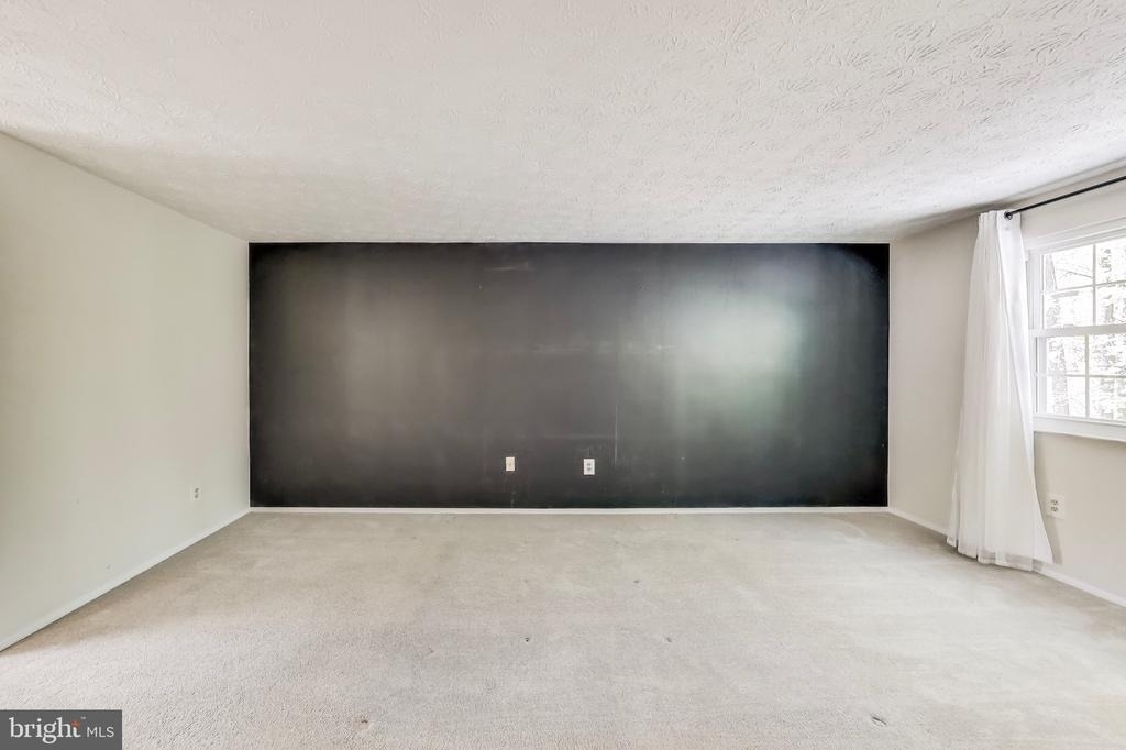 1337 Crockett Lane - Photo 15