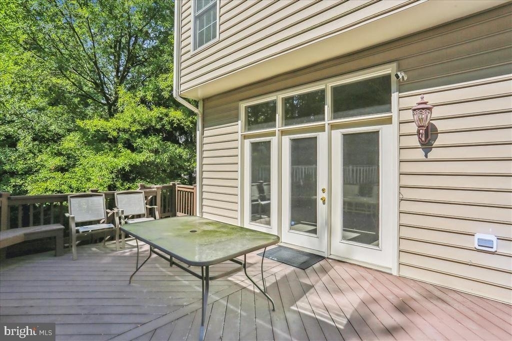 8931 Falls Farm Drive - Photo 20