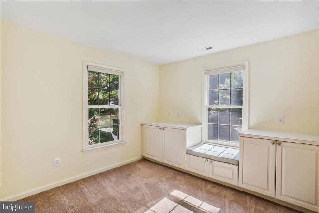 8931 Falls Farm Drive - Photo 62