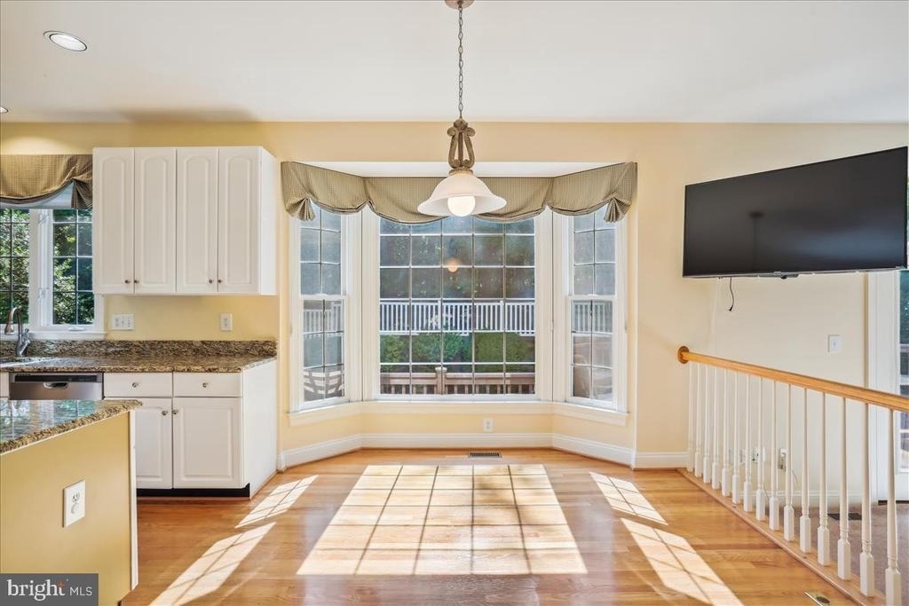 8931 Falls Farm Drive - Photo 11