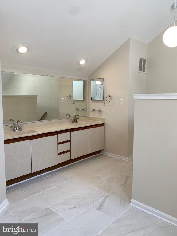 8569 Harvest View Court - Photo 19