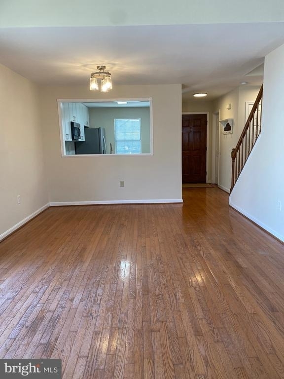 8569 Harvest View Court - Photo 4