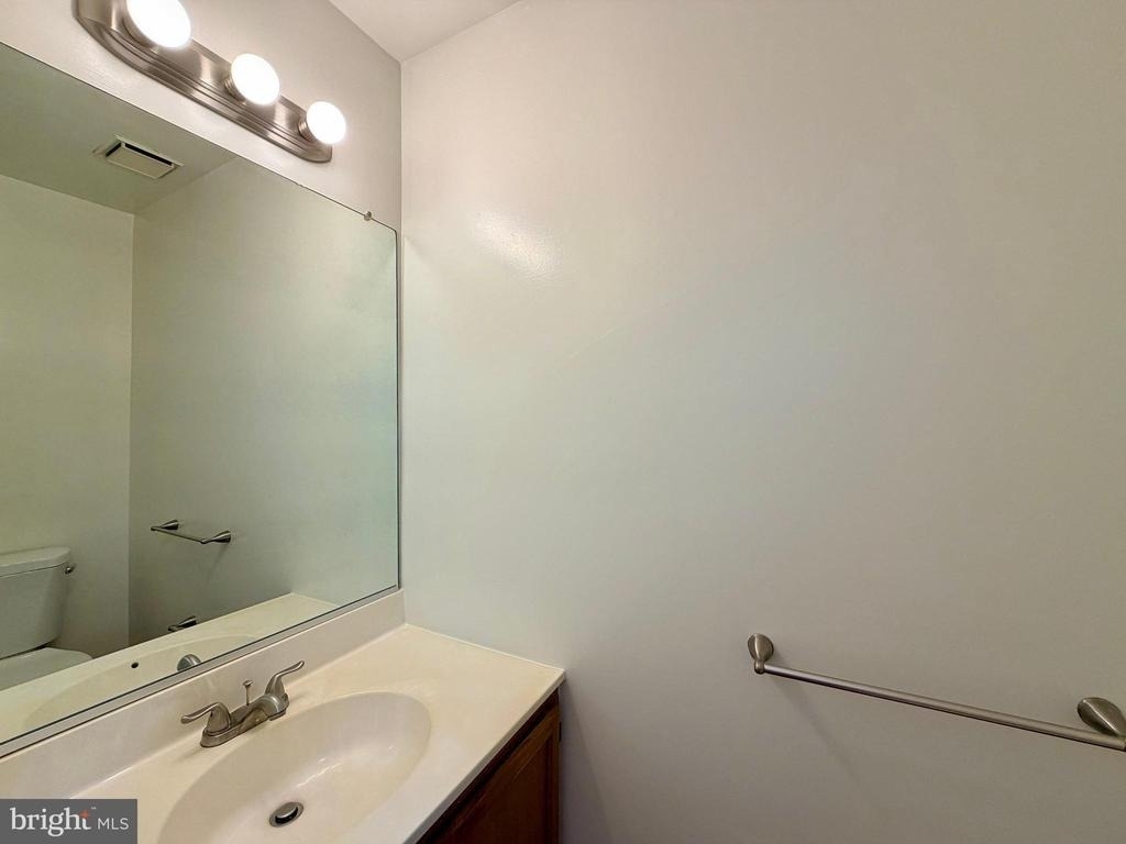 6064 Majors Lane - Photo 6