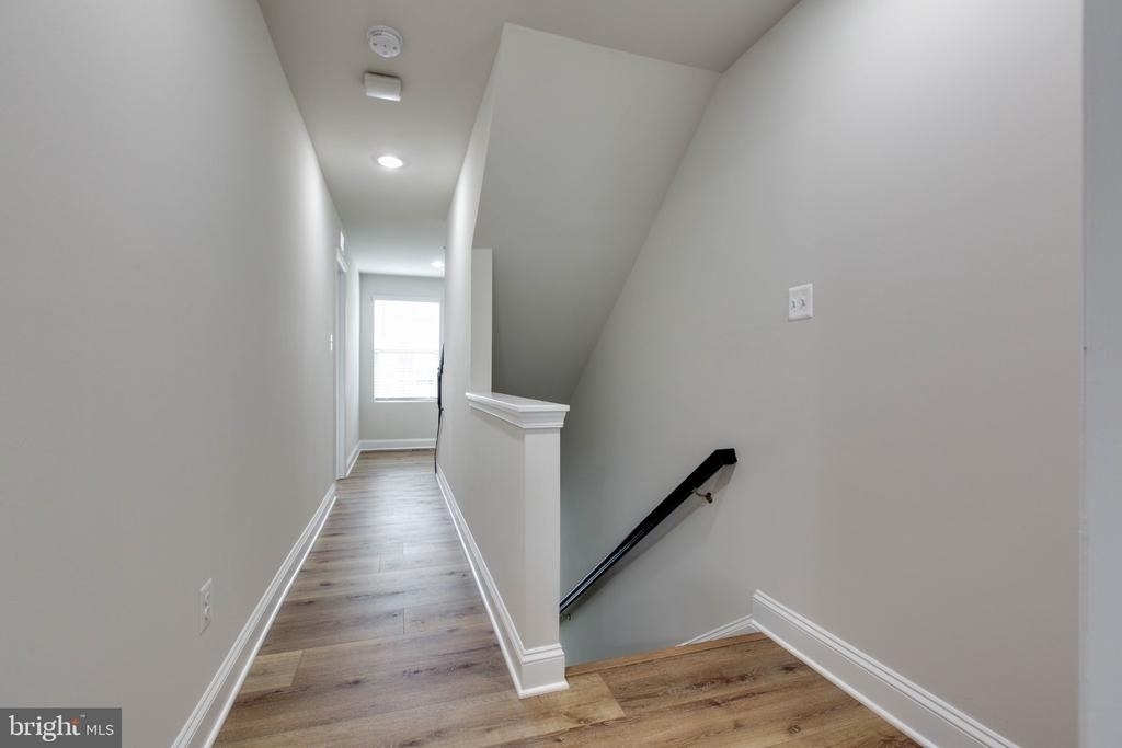 7110 Druce Way - Photo 39