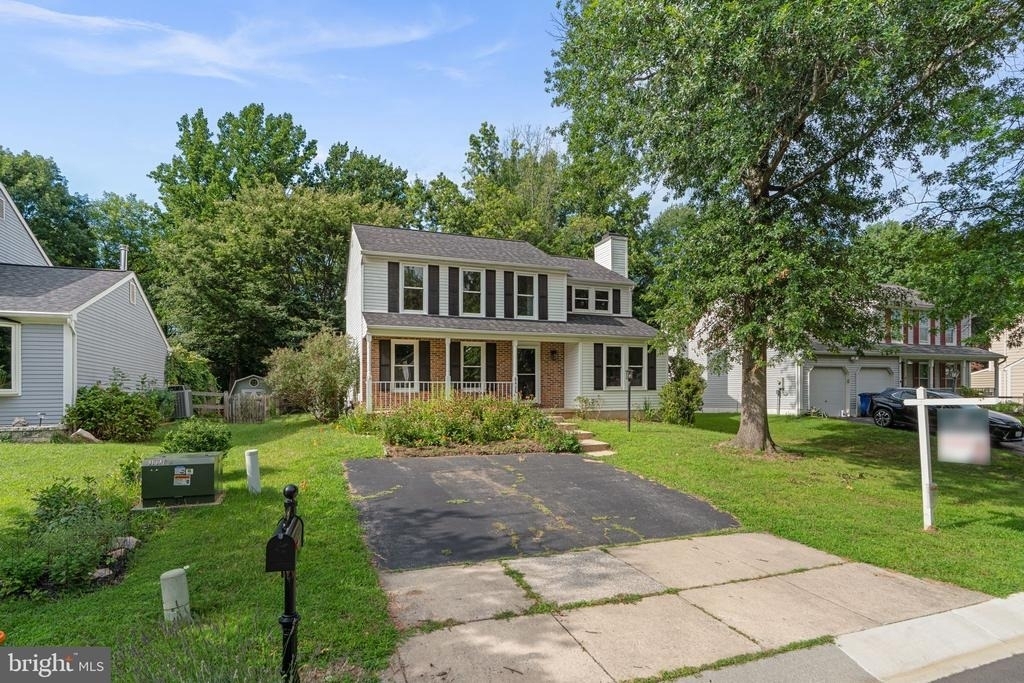 8428 Braddock Way - Photo 44