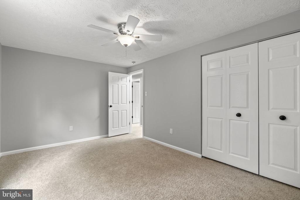 8428 Braddock Way - Photo 29
