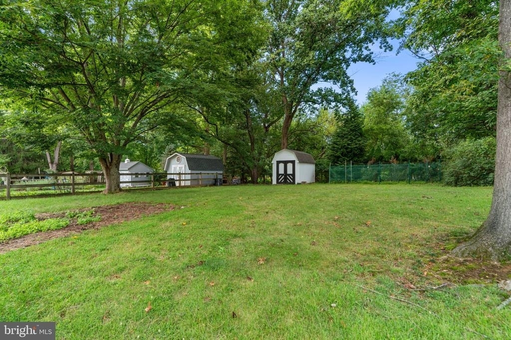 8428 Braddock Way - Photo 40
