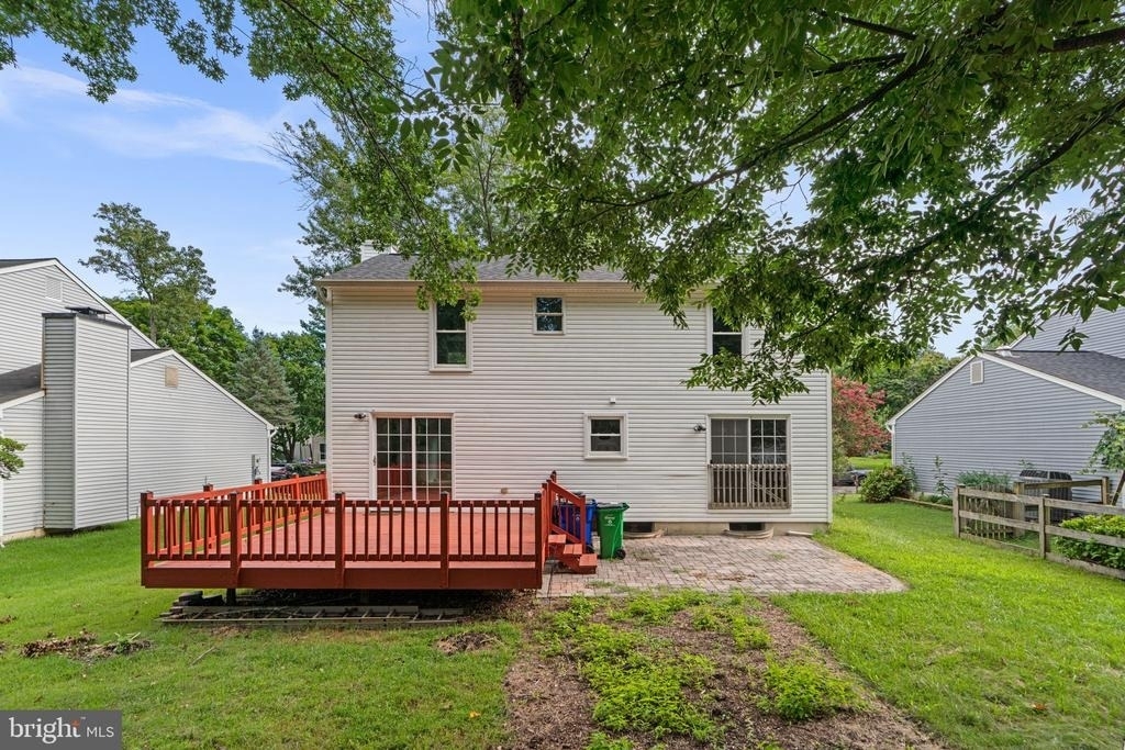 8428 Braddock Way - Photo 42