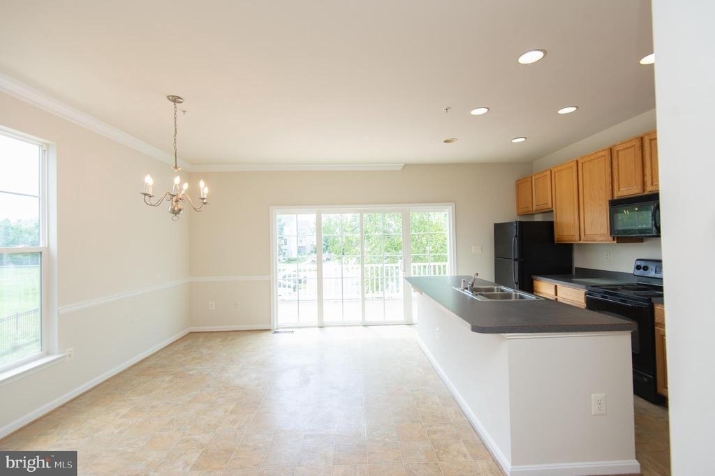 214 Tidewater Drive - Photo 6