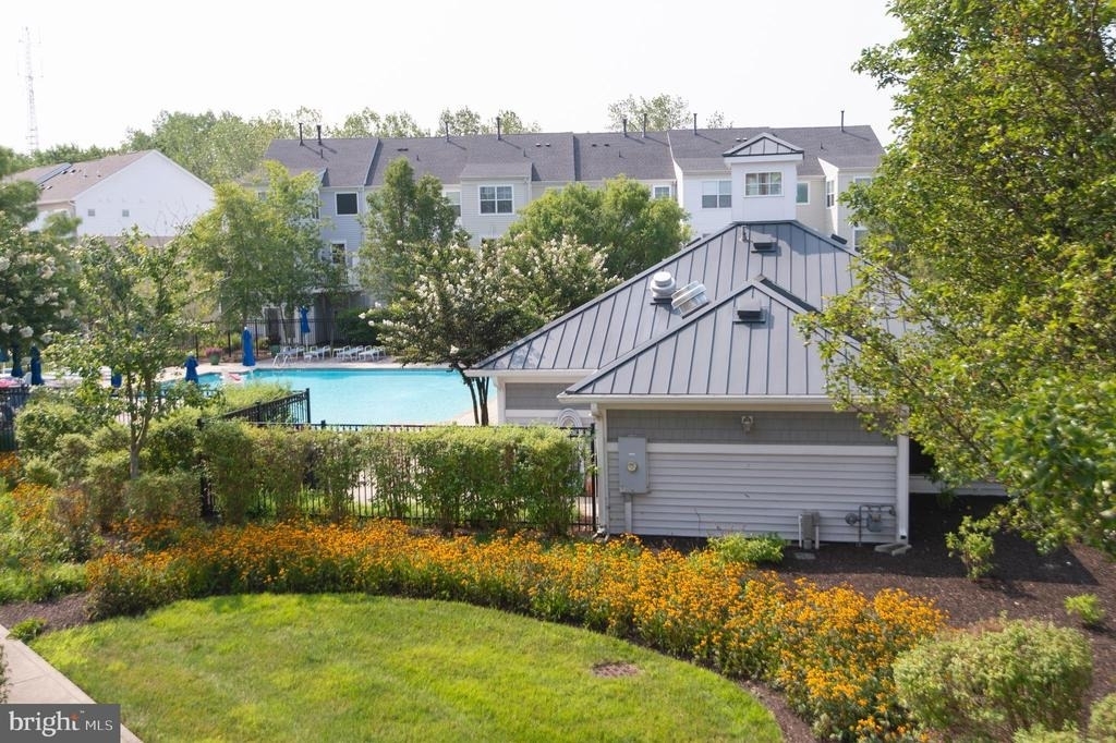 214 Tidewater Drive - Photo 37