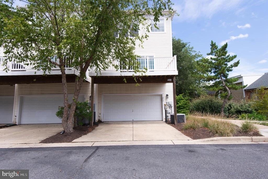 214 Tidewater Drive - Photo 39