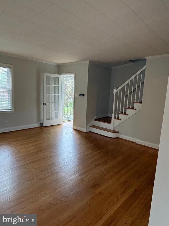 8134 Glen Gary Road - Photo 2