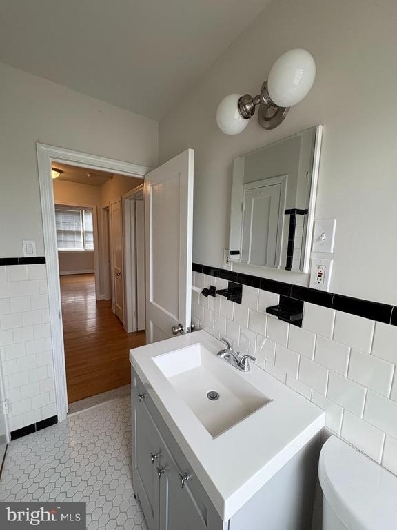 8134 Glen Gary Road - Photo 12
