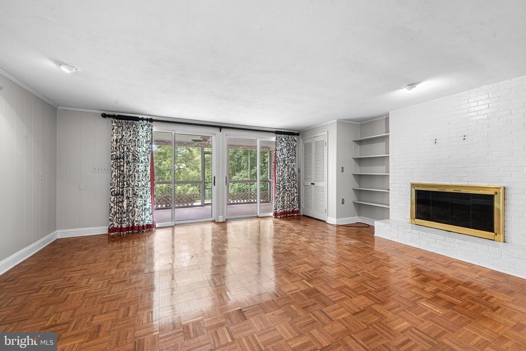 7811 Maple Avenue - Photo 33