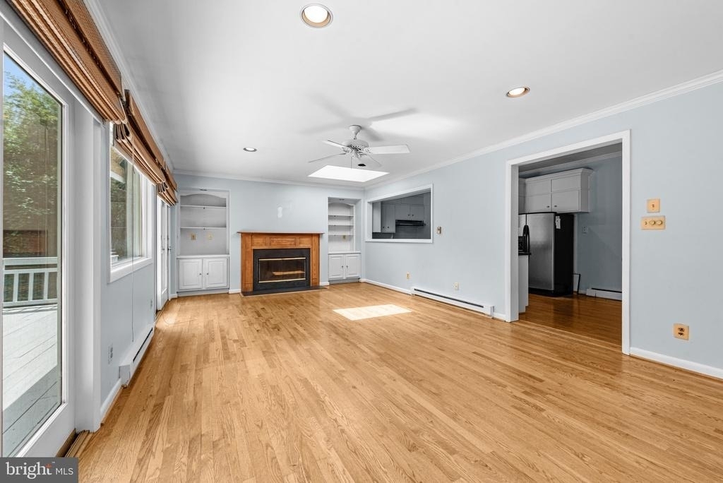 7811 Maple Avenue - Photo 15