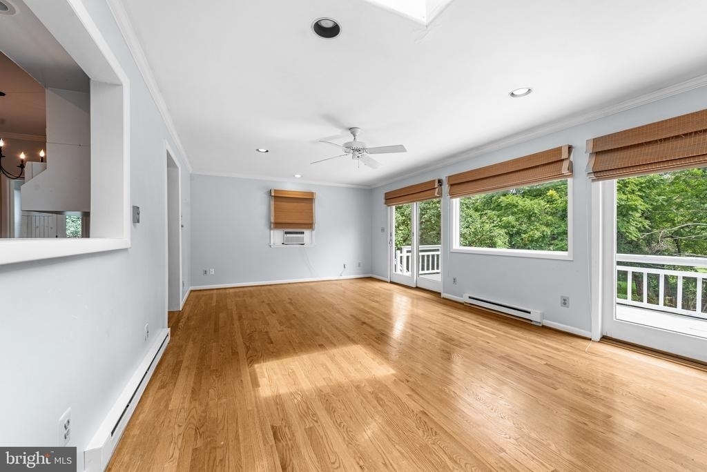 7811 Maple Avenue - Photo 17