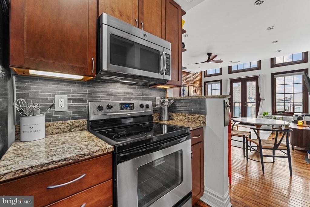 1714 Park Avenue - Photo 12