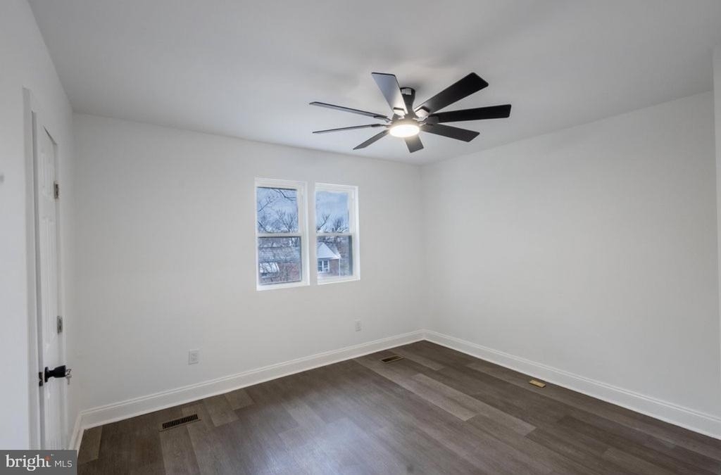 3905 8th Street - Photo 18