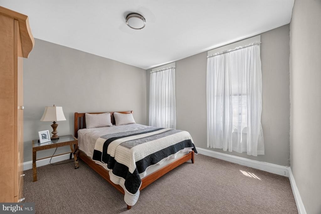 602 S Macon Street - Photo 4