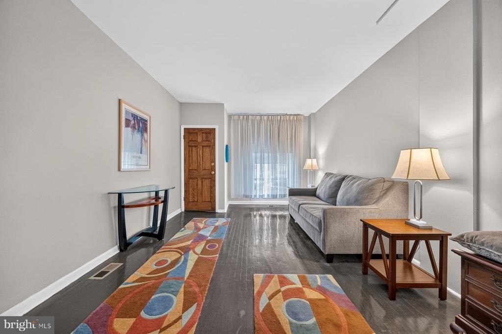 602 S Macon Street - Photo 6