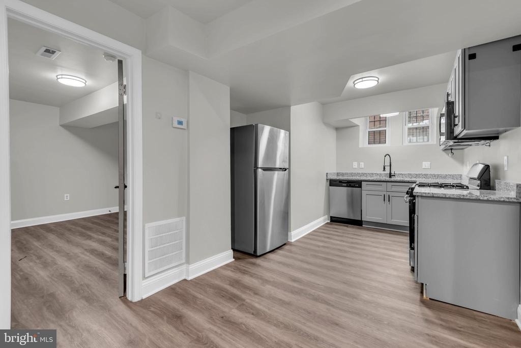 3800 Greenmount Avenue - Photo 10