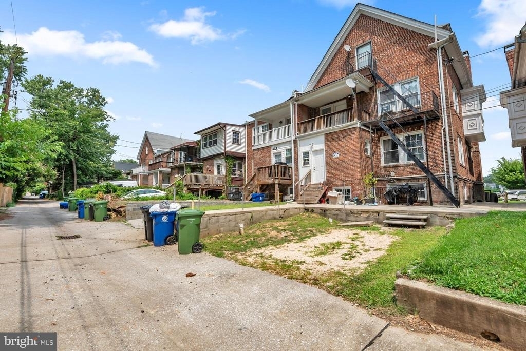 3800 Greenmount Avenue - Photo 18