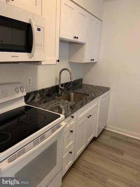 516 S Charles St S - Photo 8
