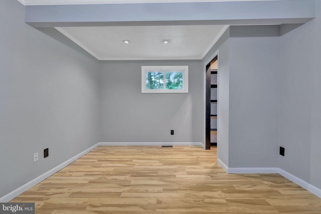 8206 Waterford Road - Photo 12