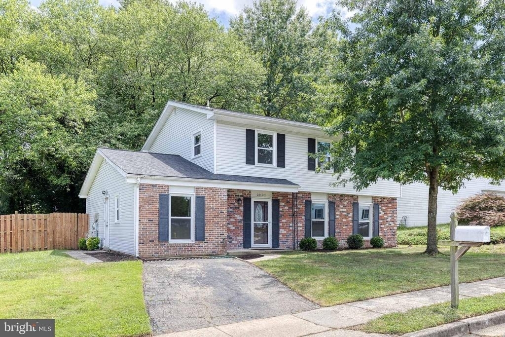 2249 Four Seasons Drive - Photo 0
