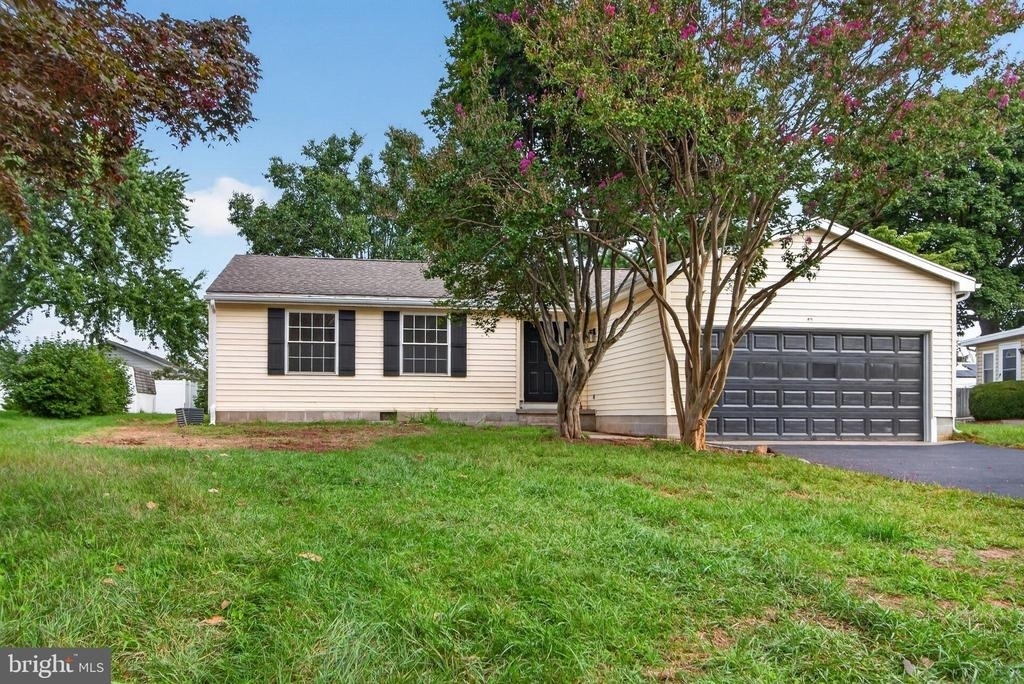 45 Tiffany Drive - Photo 2