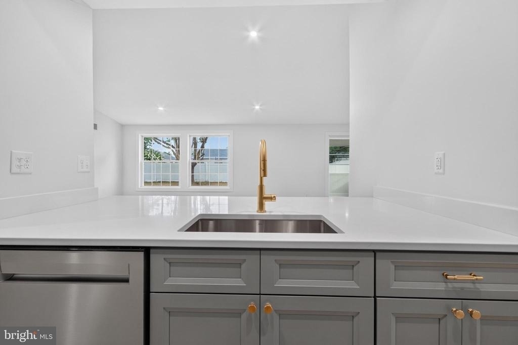 45 Tiffany Drive - Photo 11