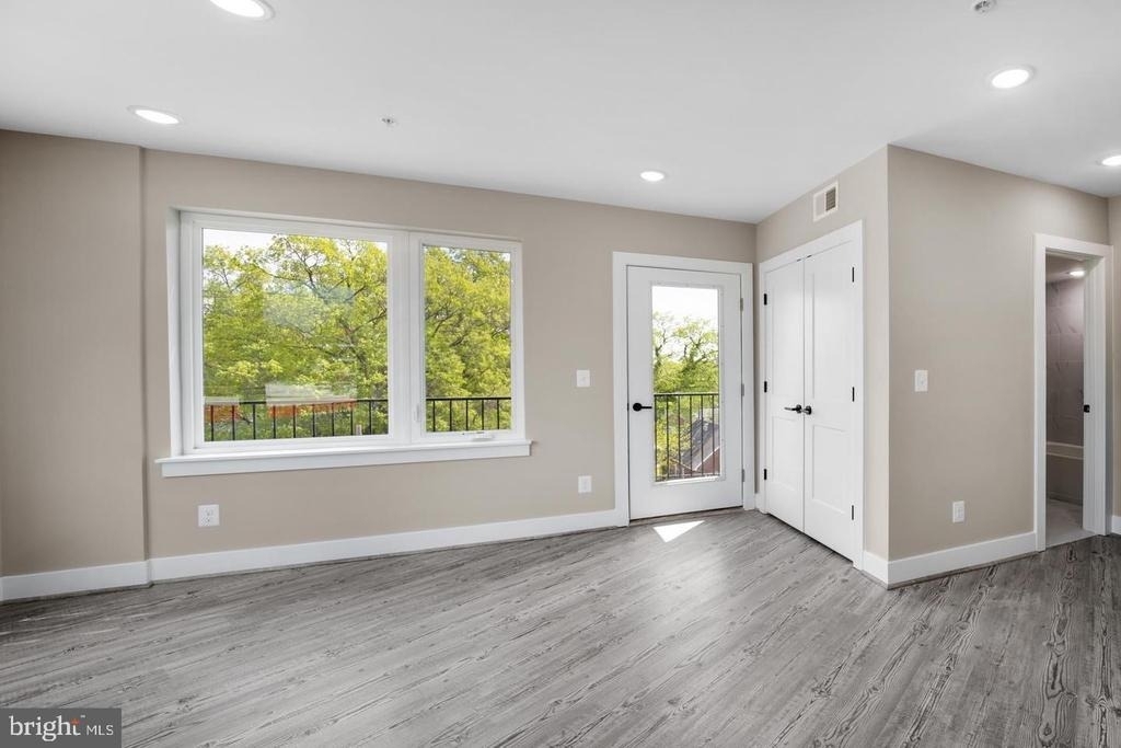 1617 Rhode Island Avenue Ne - Photo 9