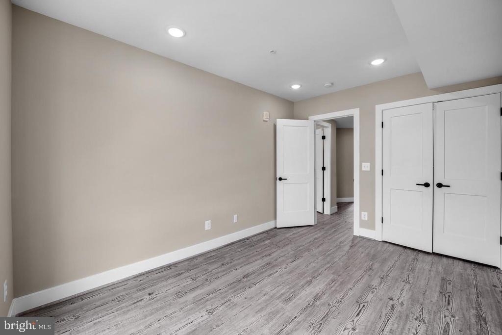 1617 Rhode Island Avenue Ne - Photo 6