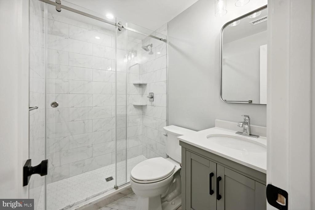 1850 Ingleside Terrace Nw - Photo 15