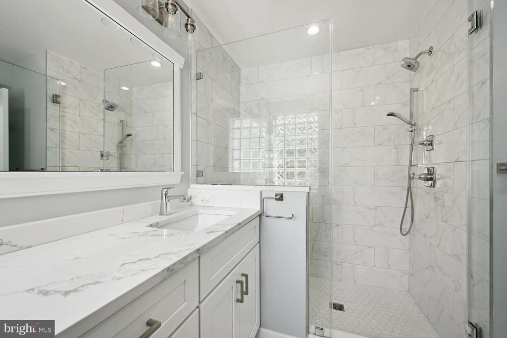 1850 Ingleside Terrace Nw - Photo 18