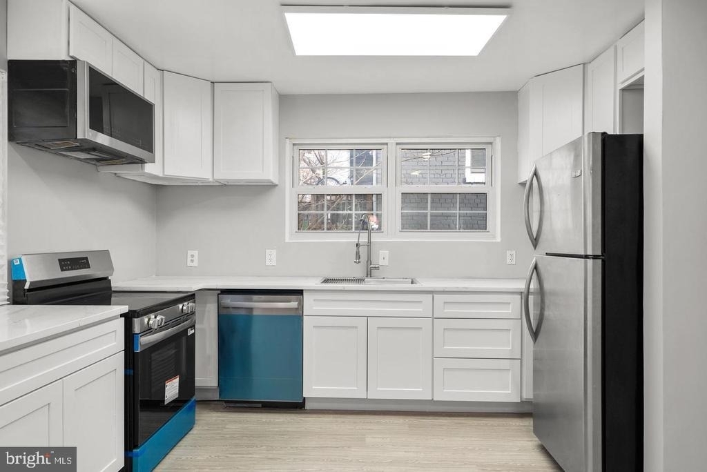 4410 Foote Street Ne - Photo 2