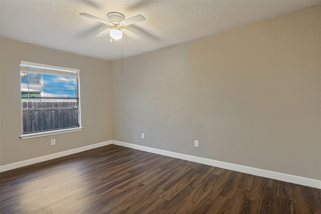 12314 Thompkins Dr - Photo 6