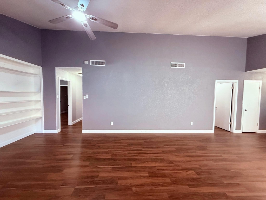 12314 Thompkins Dr - Photo 14