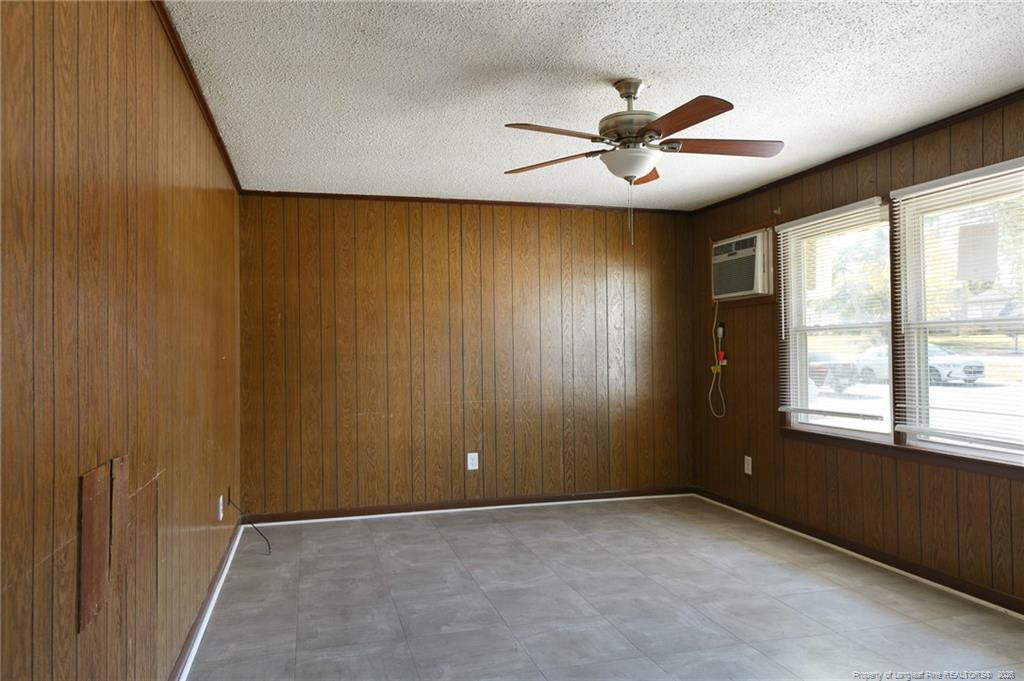 1045 Rulnick Street - Photo 2